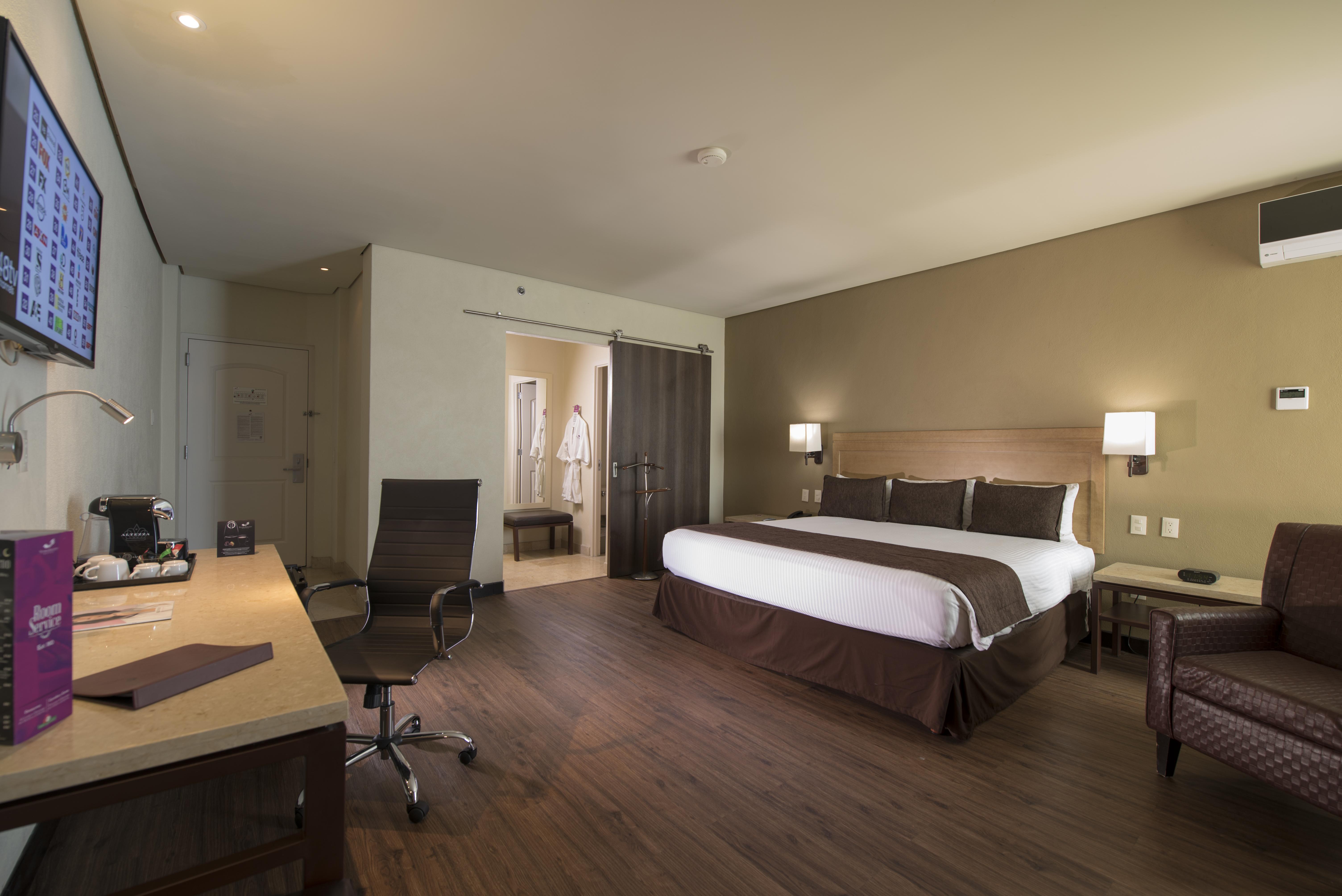 Victoria Ejecutivo Hotel Guadalajara Ngoại thất bức ảnh
