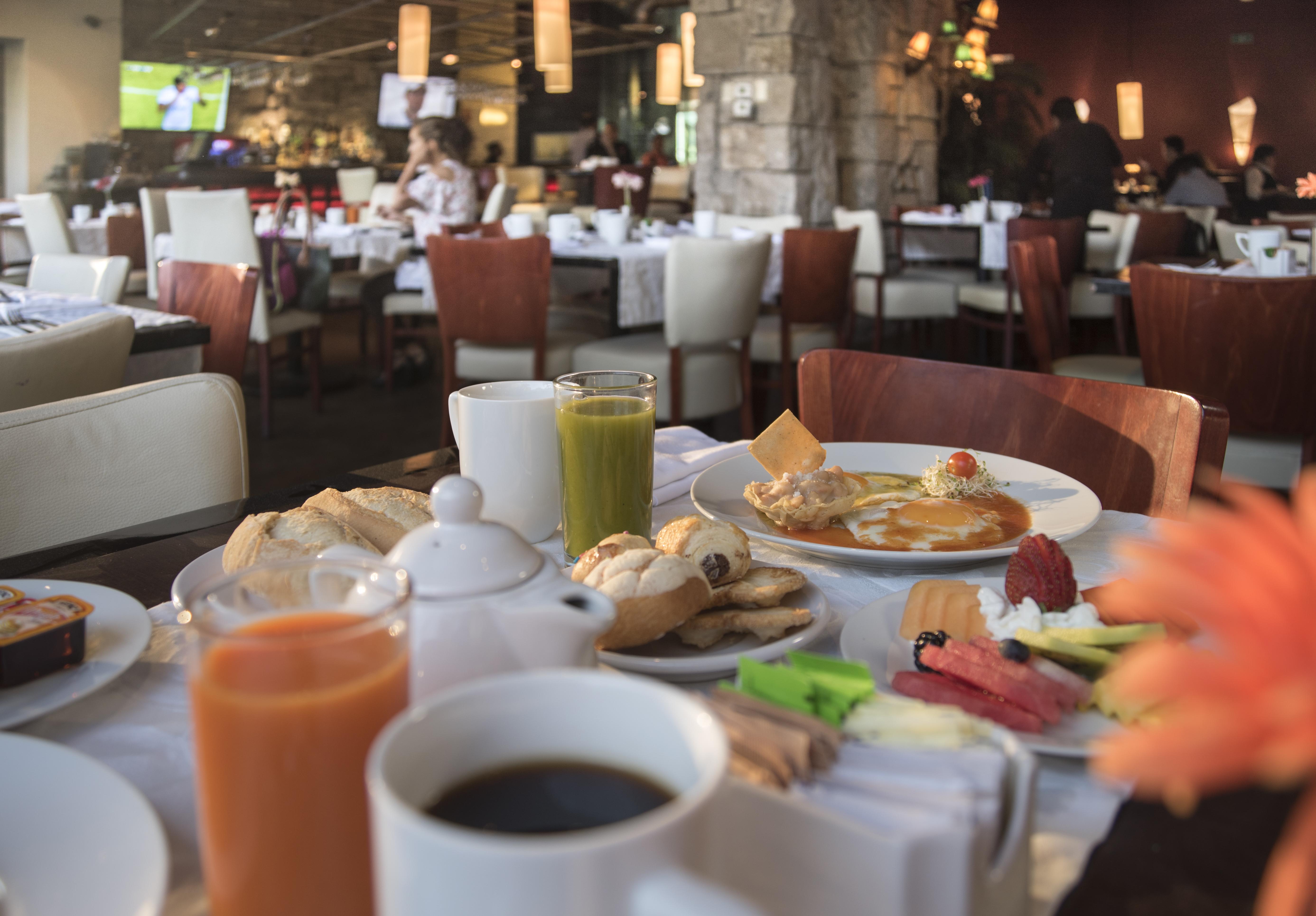 Victoria Ejecutivo Hotel Guadalajara Ngoại thất bức ảnh