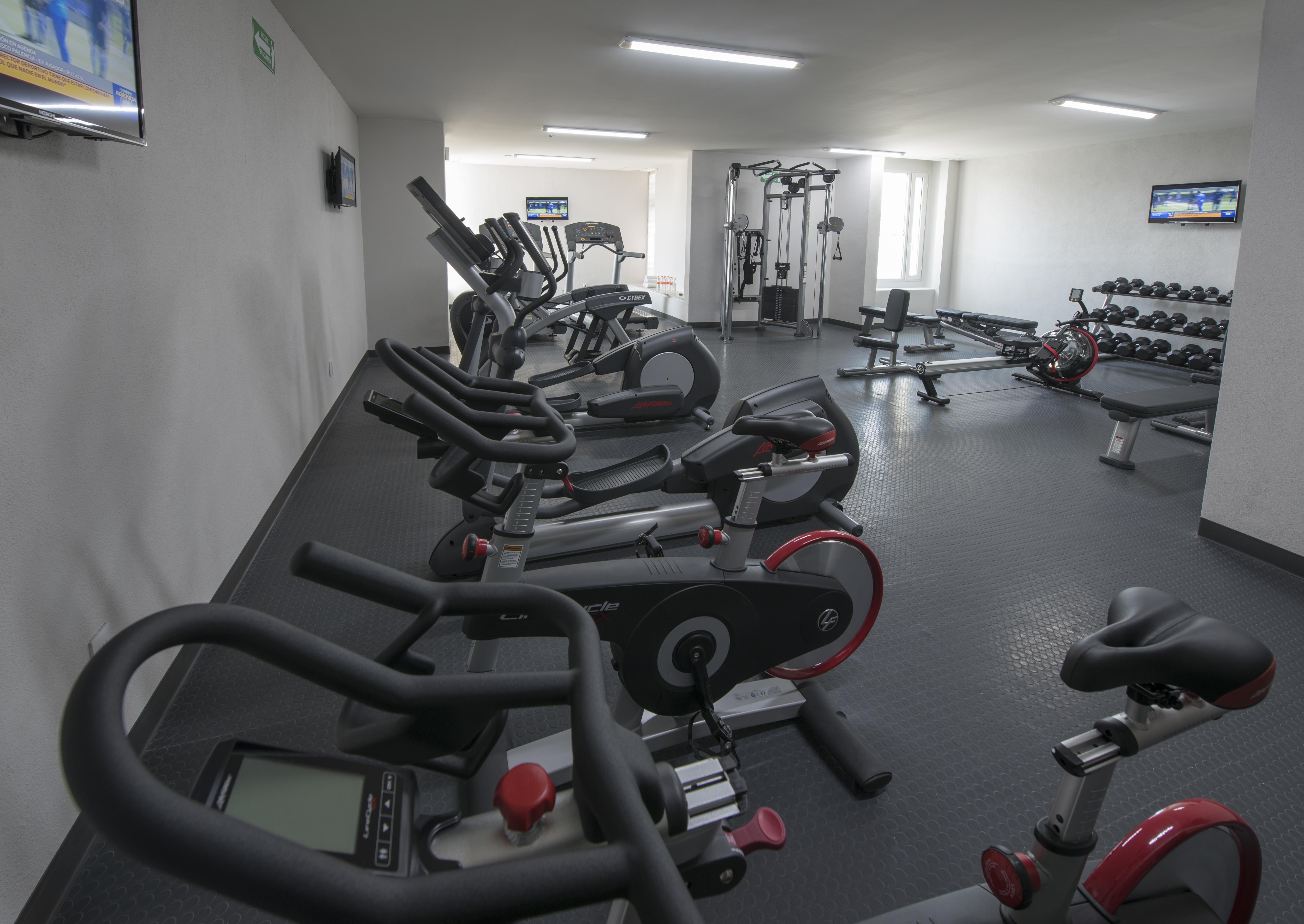 Victoria Ejecutivo Hotel Guadalajara Ngoại thất bức ảnh