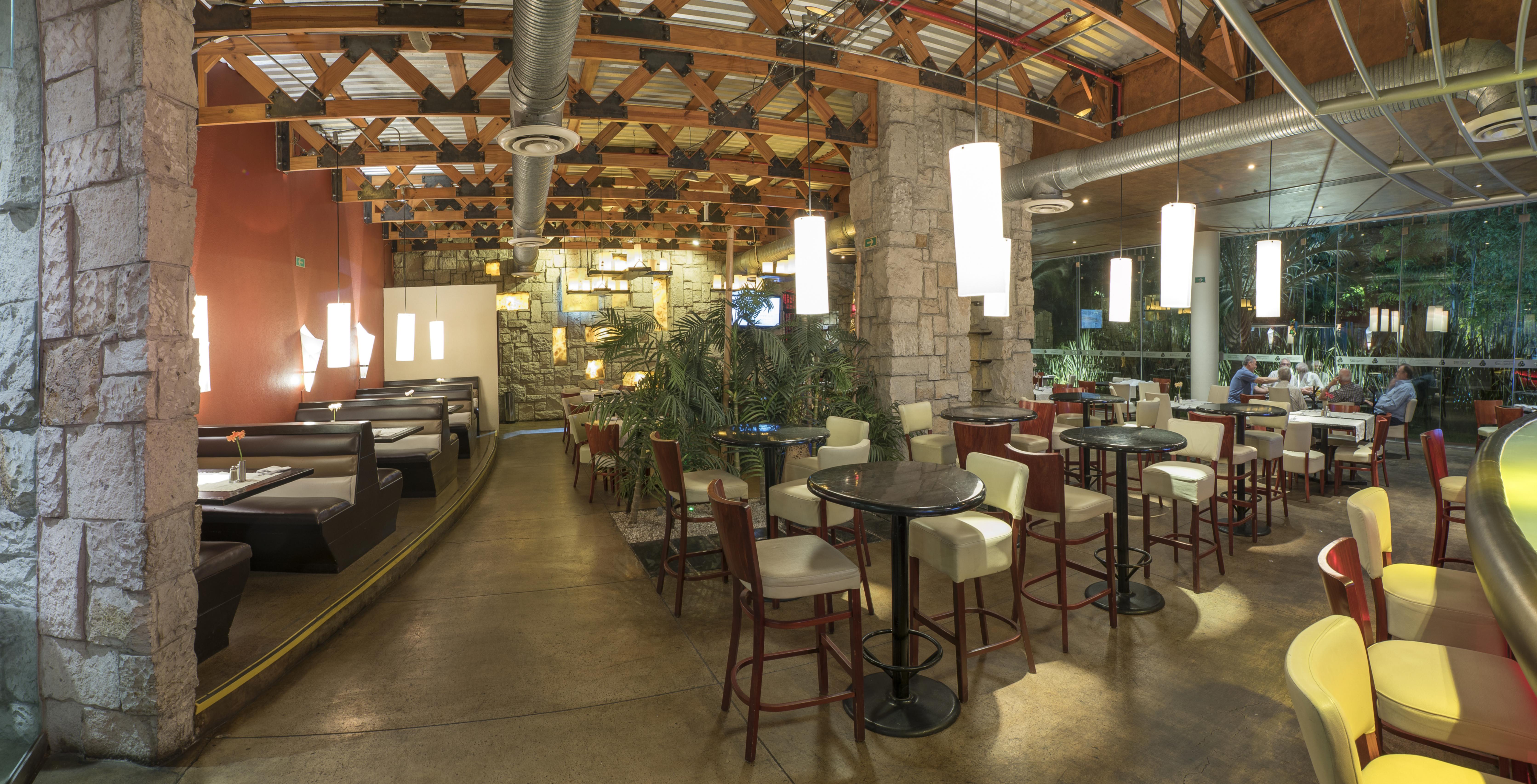 Victoria Ejecutivo Hotel Guadalajara Ngoại thất bức ảnh