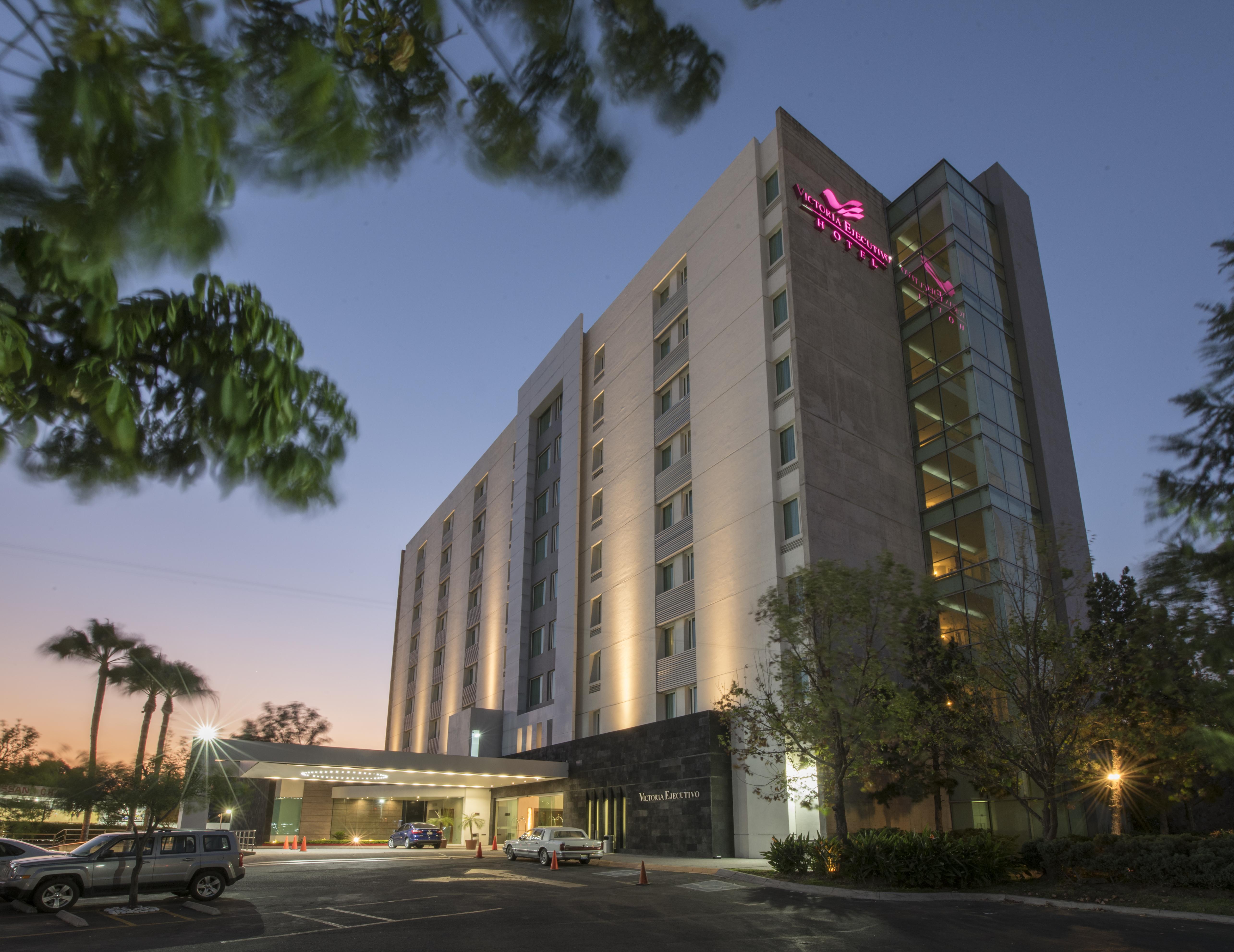 Victoria Ejecutivo Hotel Guadalajara Ngoại thất bức ảnh