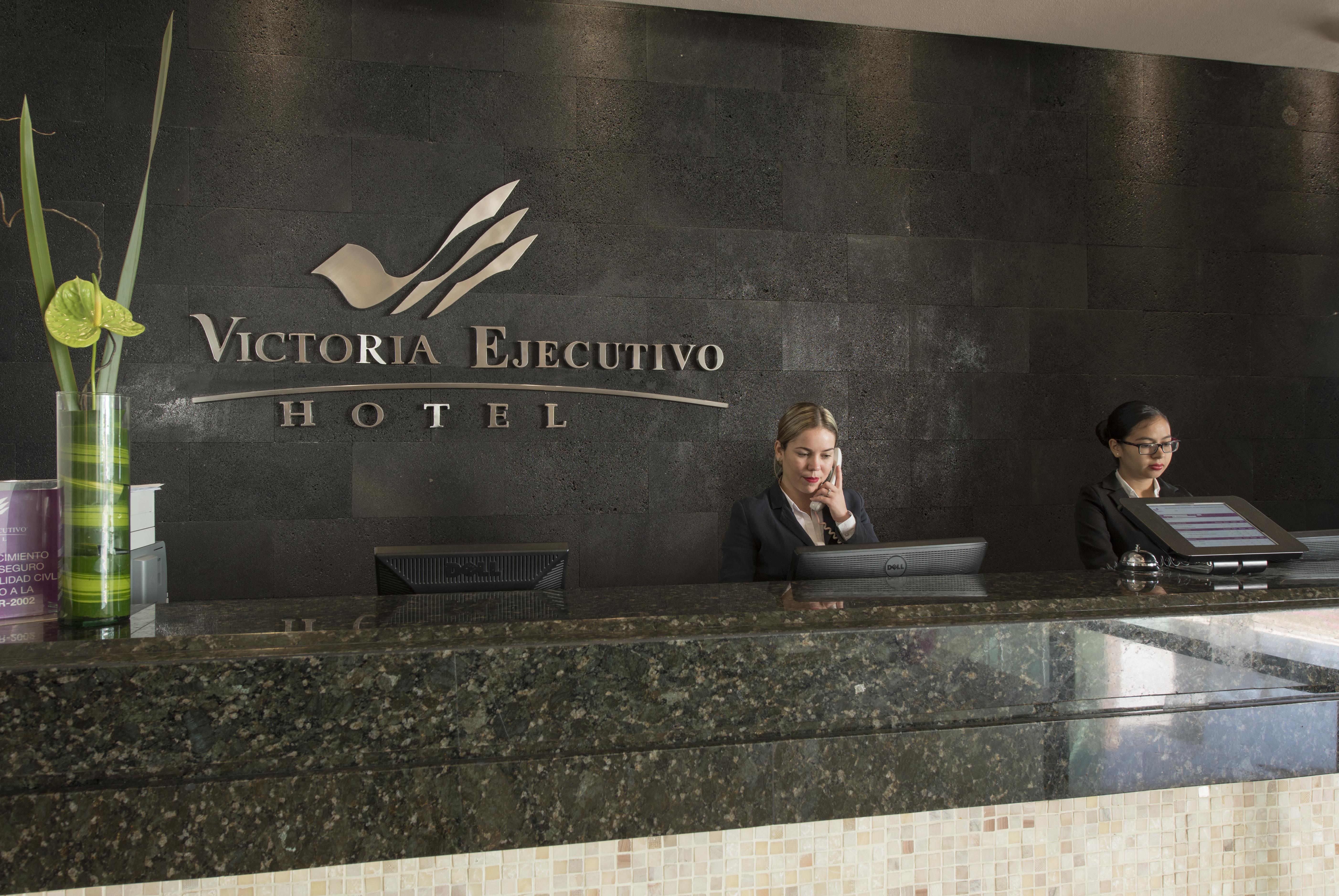 Victoria Ejecutivo Hotel Guadalajara Ngoại thất bức ảnh